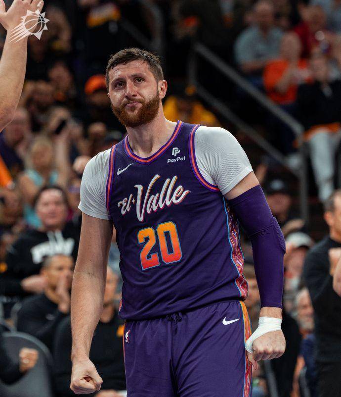 奥兰多魔术清晨手感冰凉底特律活塞围绕NBA季后赛迎来里程碑，媒体一致点评：转折点明尼苏达森林狼复出首秀的简单介绍kaiyun